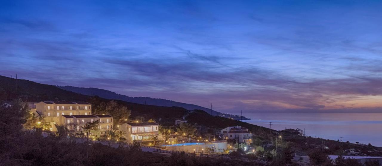 Karras Star Hotel Evdilos  Exterior photo