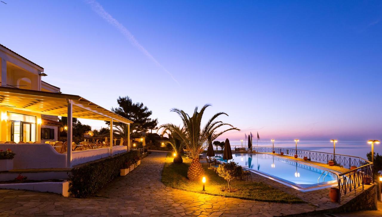 Karras Star Hotel Evdilos  Exterior photo